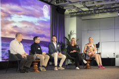 Sjökapten Peter JodinDocent Karl Garme ,, Sjöingenjör Edward Lundin, Ombudsman Malin Persson (sjöbefäl) Tekn dr Cecilia Österman